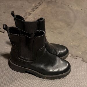 Old Navy Black Ankle Boots